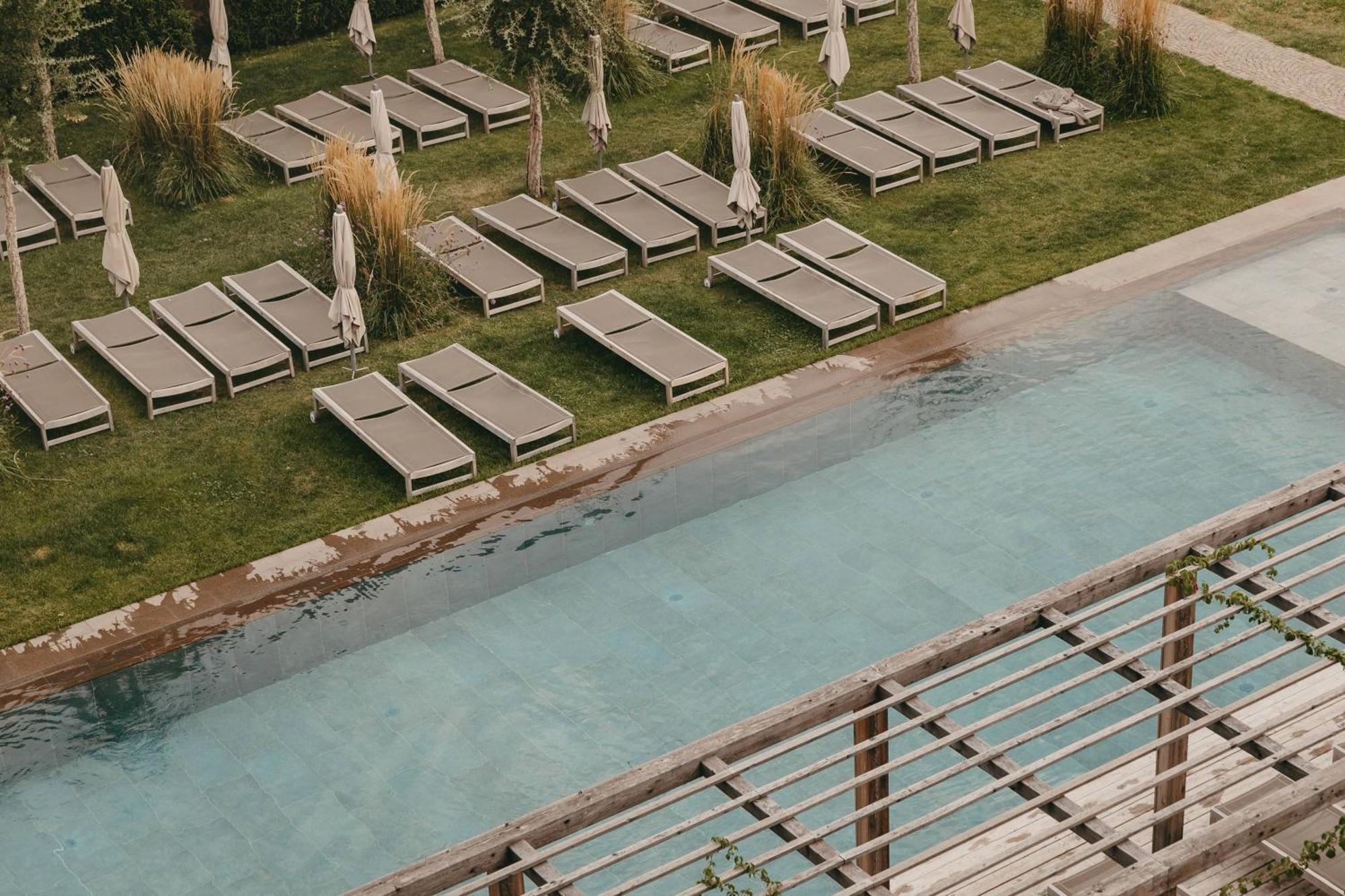 Hotel Schwarzschmied Лана Экстерьер фото